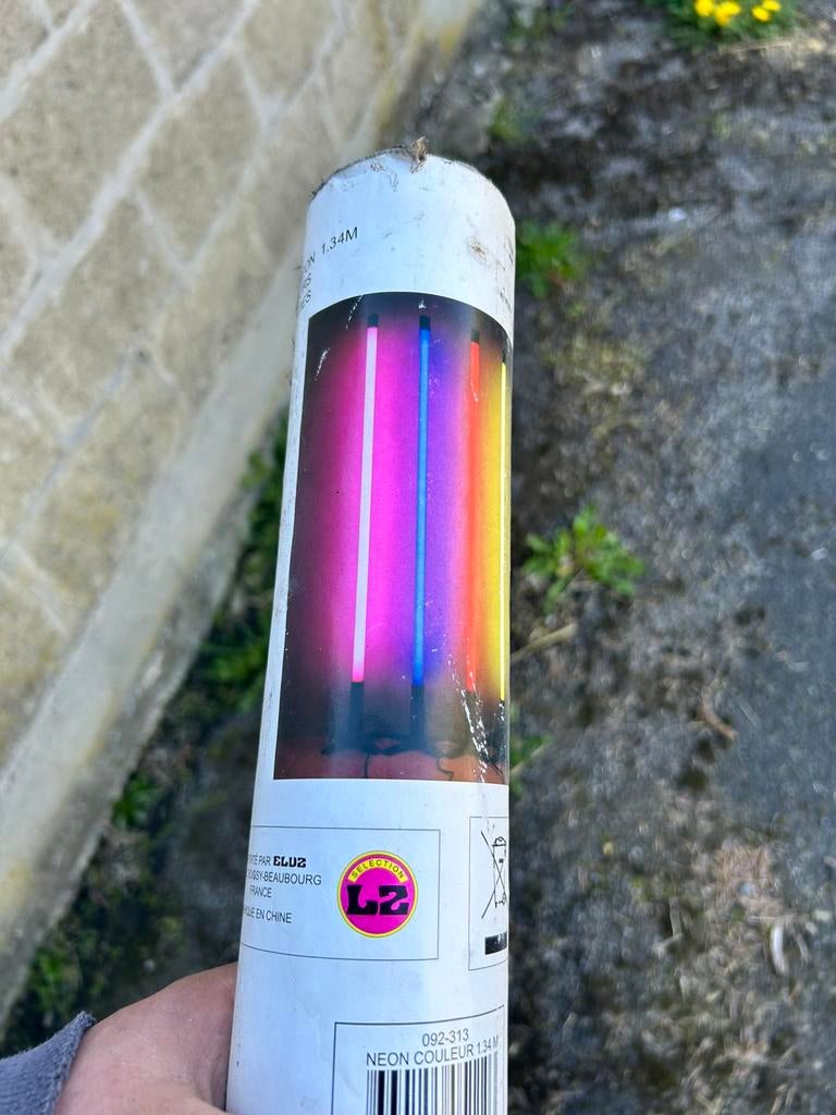 Tube lumineux rose, Enlèvement, Comme neuf