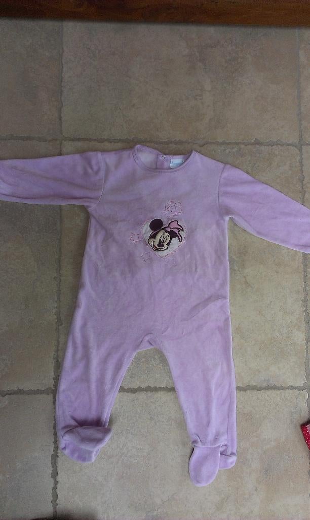 Disney Minnie pyjama mt 86 (zie foto's), Kinderen en Baby's, Babykleding | Maat 86, Ophalen of Verzenden, Zo goed als nieuw, Meisje