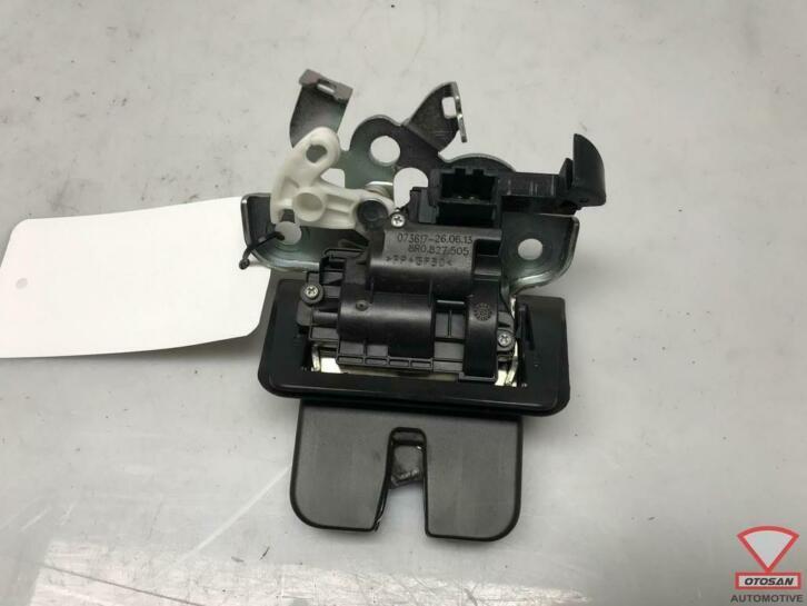 serrure de hayon audi a3 8v a4 8k 8r0827505, Autos : Pièces & Accessoires, Carrosserie & Tôlerie, Audi, Utilisé