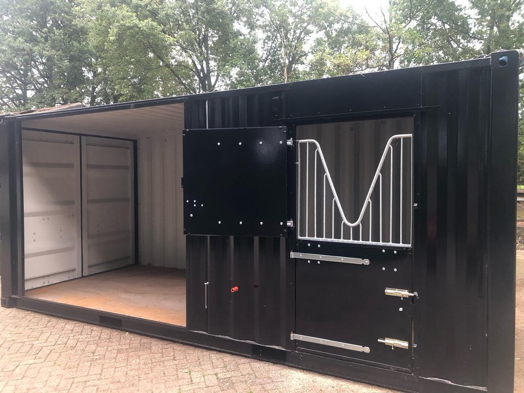 Stalcontainer, Dieren en Toebehoren, Stalling en Weidegang, Stalling, 2 of 3 paarden of pony's