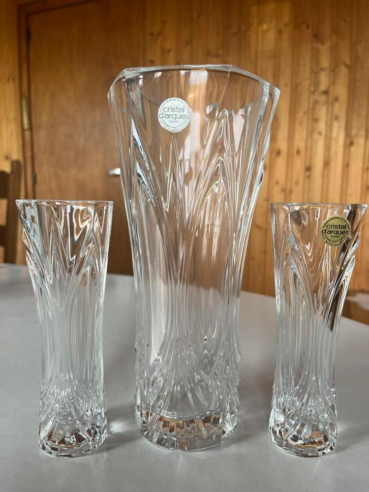 3 Cristal d'Arques vazen - 1 grote van 24 cm + 2 van 16 cm, Verzamelen, Glas en Drinkglazen, Zo goed als nieuw, Ophalen