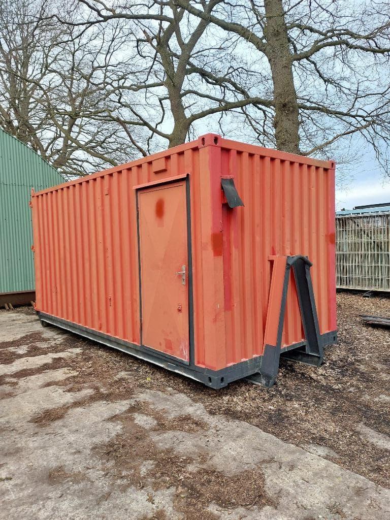werfcontainer op slede, Enlèvement