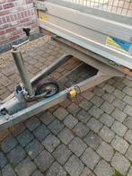 Aanhangwagen geremd, Ophalen