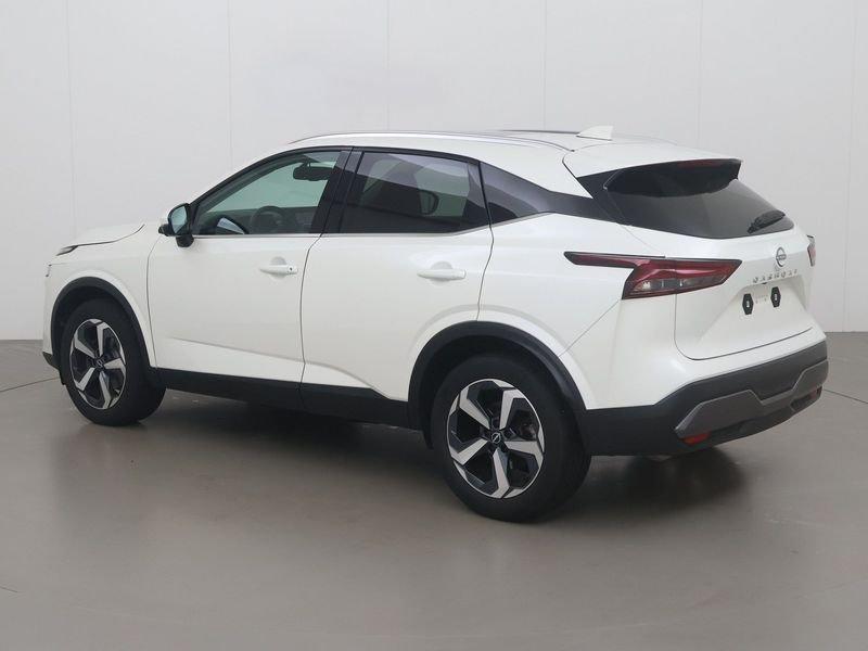 Nissan Qashqai 1.3 dig-t n-connecta xtronic 158 AT, Auto's, Nissan, Gebruikt, 4 cilinders, Overige bekleding, Bedrijf