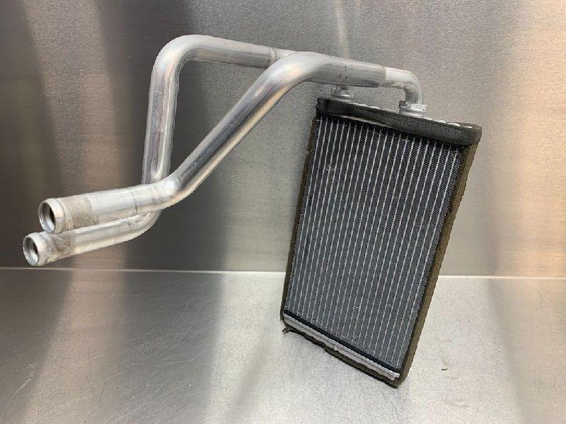 RADIATEUR DE CHAUFFAGE Mitsubishi Outlander (CW), Utilisé, Mitsubishi