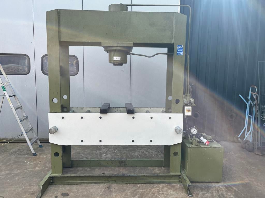 Werkplaatspers Omcn Type 150 SR extra breed, Doe-het-zelf en Bouw, Gereedschap | Overige machines, Ophalen of Verzenden, Zo goed als nieuw