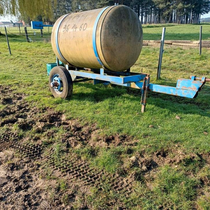 Polyester waterton 2000 liter, Animaux & Accessoires, Autres accessoires pour animaux, Utilisé, Enlèvement