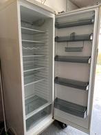 Koelkast AEG, Elektronische apparatuur, Ophalen of Verzenden, Zo goed als nieuw