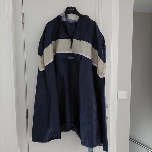 Cape de pluie pour vélo bleu marine, Caravanes & Camping, Vêtements de pluie, Utilisé, Poncho de pluie, Dames, Heren, Enlèvement ou Envoi