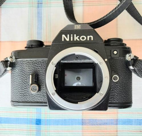 📷  Boîtier NIKON EM  📷. REFLEX. VINTAGE. Appareil photo, TV, Hi-fi & Vidéo, Appareils photo analogiques, Utilisé, Reflex miroir