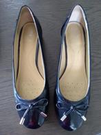 Blauwe ballerina's met kleine hak maat 37 merk Geox, Kleding | Dames, Schoenen, Geox, Blauw, Zo goed als nieuw, Ballerina's