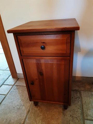 Table de nuit, Enlèvement, Utilisé