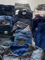 Lot jeans Lévis et autres pour vendeur, Vêtements | Femmes, Enlèvement ou Envoi