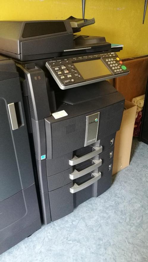 Kyocera Taskalfa 552 met finisher , print - kopie - scanner, Computers en Software, Printers, Zo goed als nieuw, Printer, Laserprinter