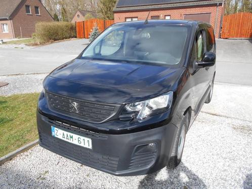 peugeot  partner  1500  hdi  102cv  8950 + tva, Auto's, Bestelwagens en Lichte vracht, Bedrijf, Peugeot, Ophalen