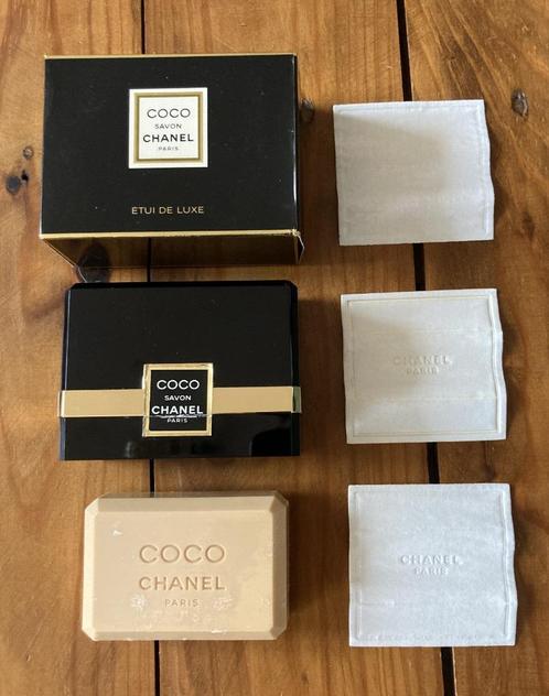 SAVON COCO BY CHANEL ETUIT DE LUXE OBJET RARE, Bijoux, Sacs & Beauté, Beauté | Parfums, Comme neuf, Enlèvement ou Envoi