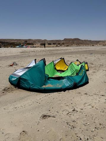 Kiteset 6 + 8 + 10 en 2 x kitebar  beschikbaar voor biedingen