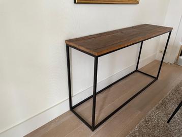 Console - hoge tafel beschikbaar voor biedingen