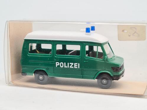 Autobus de police Mercedes Benz 207 D - Wiking 1/87, Hobby & Loisirs créatifs, Voitures miniatures | 1:87, Comme neuf, Voiture