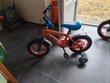 Kinderfiets 12 inch met steunwielen  beschikbaar voor biedingen