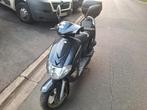 Vend tres proppre scooter de marque kymco vitality classe b, Fietsen en Brommers, Ophalen, Zo goed als nieuw
