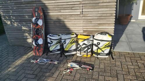 Startpakket 4xNaish Park 5,6,7&9m + Twintip +2xbar, Watersport en Boten, Kitesurfen, Gebruikt, Bar, Twintip, Ophalen