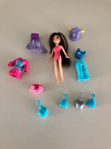 Polly pocket magnetisch popje + kledij + accessoires 