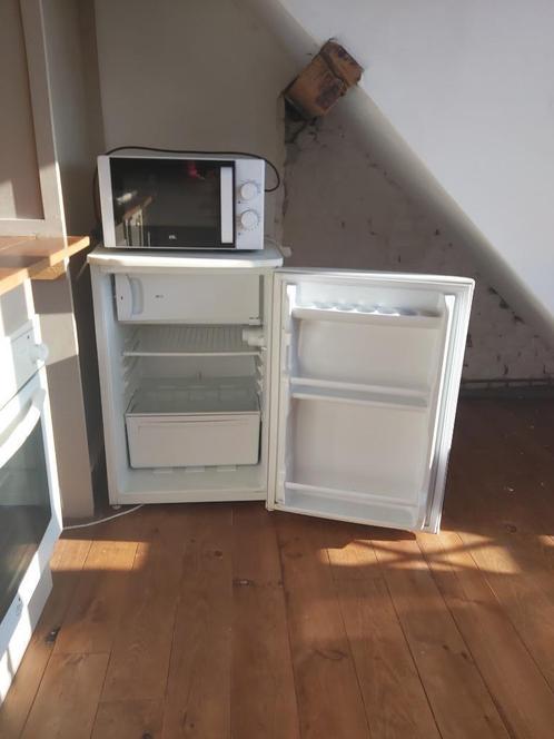 frigo, Electroménager, Réfrigérateurs & Frigos, Utilisé, Avec compartiment congélateur, Moins de 85 cm, Enlèvement ou Envoi