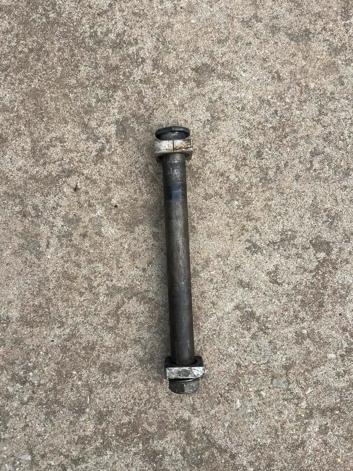 Axe roue arrière 250crf2021, Motoren, Onderdelen | Honda, Gebruikt, Ophalen of Verzenden