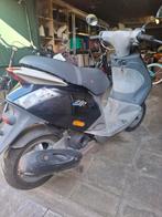 scooter piaggio zip zwart klasse B45  11/2007, Fietsen en Brommers, Ophalen
