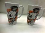 2 grands tasses Mickey Mouse, Maison & Meubles, Tasse(s) et/ou soucoupe(s), Autres styles, Enlèvement ou Envoi, Poterie