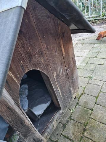 NICHE très solide,  L84 x H84 x l63, 45 € !!!, Enlèvement, 75 à 110 cm, 65 à 100 cm, Niche à chien