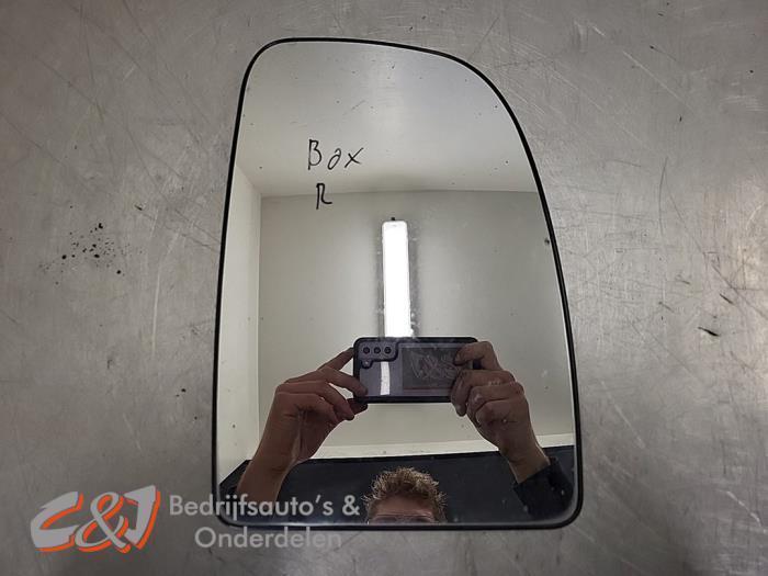 Spiegelglas rechts van een Peugeot Boxer, Auto-onderdelen, Spiegels, Peugeot, Gebruikt, 3 maanden garantie, Ophalen of Verzenden