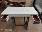 Kleine tafel, bureau, Gebruikt