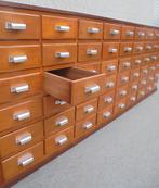 belle commode, armoire de pharmacie, de magasin, comptoir, Enlèvement ou Envoi