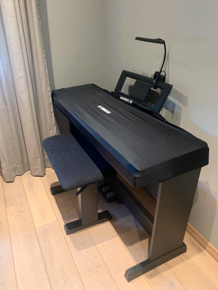 Yamaha keyboard ! Zoals nieuw !, Muziek en Instrumenten, Piano's, Zo goed als nieuw, Piano, Ophalen