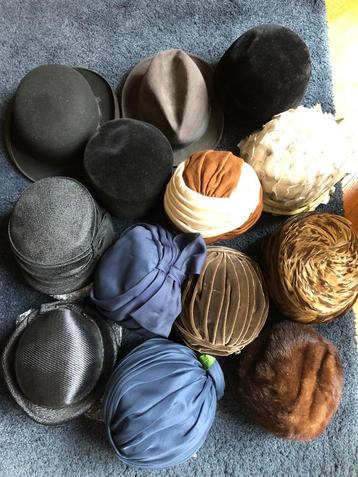 Lot de chapeaux vintage