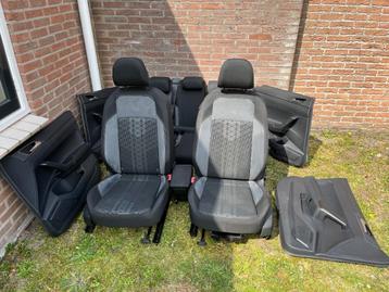 Interieur Polo 2G R-line  beschikbaar voor biedingen