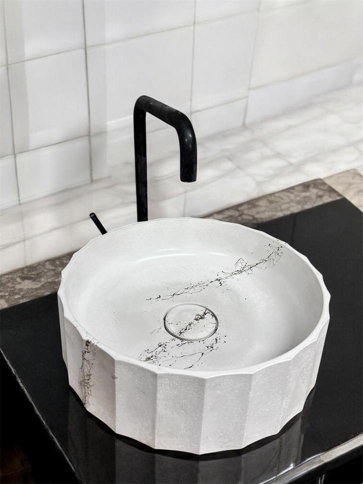 Badkamer lavabo gold, Huis en Inrichting, Badkamer | Badtextiel en Accessoires, Zo goed als nieuw, Wit, Ophalen of Verzenden