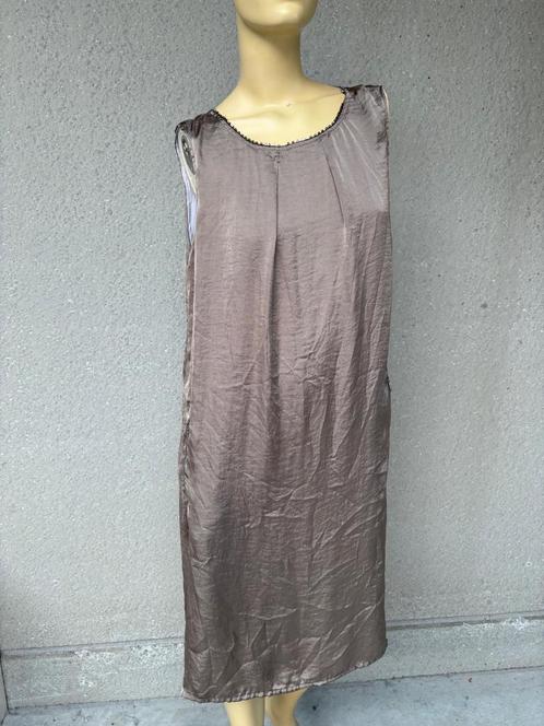 axiome 44, Kleding | Dames, Jurken, Zo goed als nieuw, Maat 42/44 (L), Overige kleuren, Knielengte, Ophalen of Verzenden