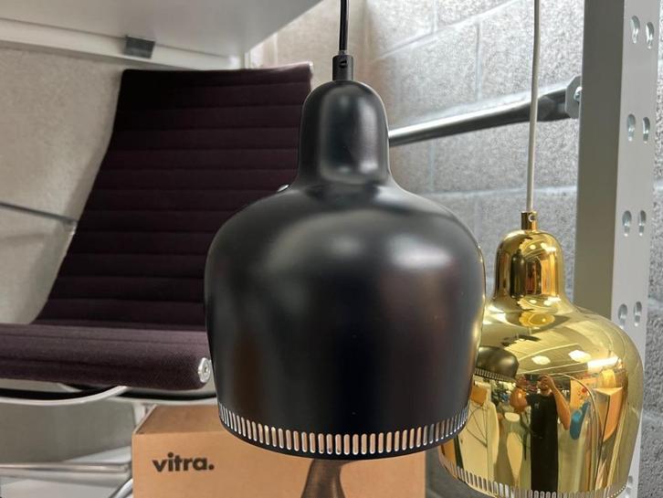 ARTEK A330S BELL HANGLAMPEN, 6X, Huis en Inrichting, Lampen | Hanglampen, Zo goed als nieuw, Metaal, Ophalen of Verzenden