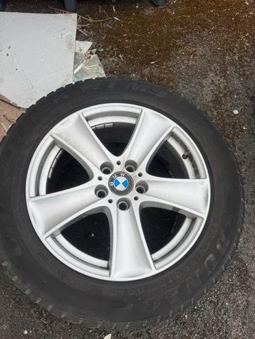 Bmw x5 Banden beschikbaar voor biedingen