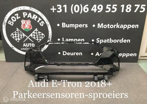 Audi E-Tron voorbumper origineel 2018-2020, Autos : Pièces & Accessoires, Carrosserie & Tôlerie, Pare-chocs, Avant, Utilisé, Enlèvement ou Envoi