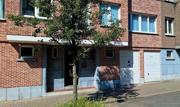 Garage Box fermé Bruxelles, Immo, Huizen en Appartementen te koop