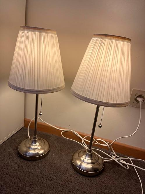 2 landelijke  tafel/nachtlampjes (30€voor beide)💡🔌💡🔌, Maison & Meubles, Lampes | Lampes de table, Utilisé, 50 à 75 cm, Métal