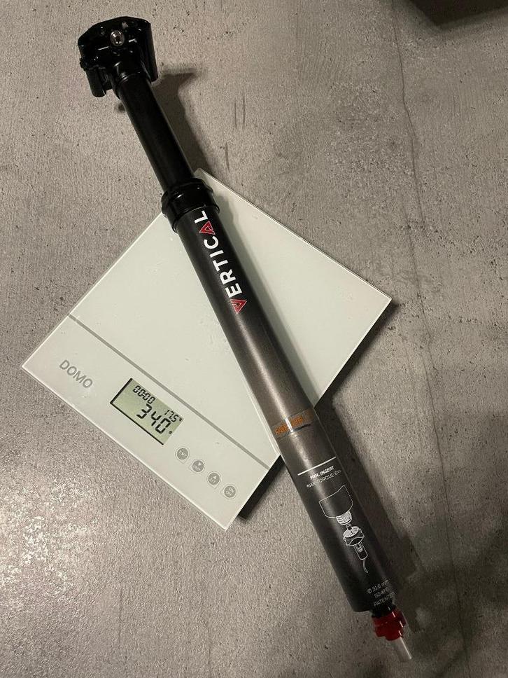 tige de selle VERTICAL HELIUM, Vélos & Vélomoteurs, Vélos Pièces, Comme neuf, Enlèvement ou Envoi