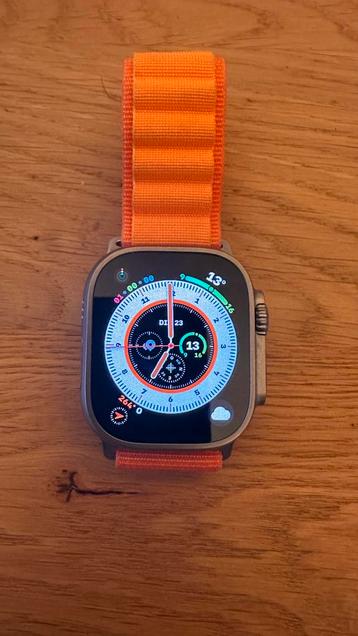 Apple Watch Ultra 1 parfait état beschikbaar voor biedingen
