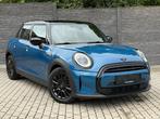 MINI Cooper 1.5i Automaat "Navigatie/Black Pack/Camera", Auto's, Mini, Blauw, Leder en Stof, 127 g/km, Bedrijf