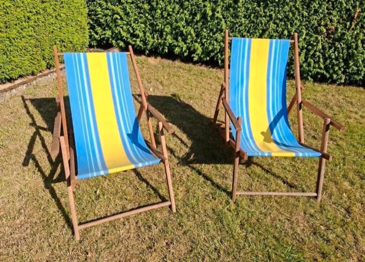Vintage 2 strandstoelen- gestreept - Inklapbaar - hout, Caravans en Kamperen, Kampeermeubelen, Zo goed als nieuw, Campingstoel