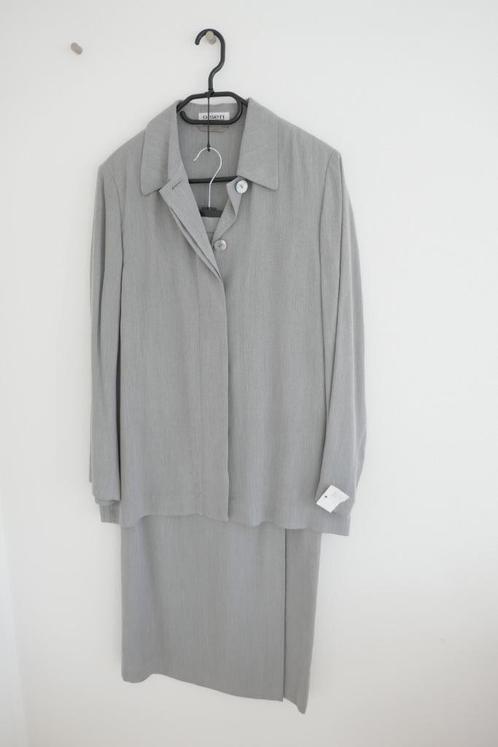Setje / tailleur (vest en enkellange rok) Olsen, Kleding | Dames, Jasjes, Kostuums en Pakken, Nieuw, Kostuum of Pak, Grijs, Ophalen of Verzenden